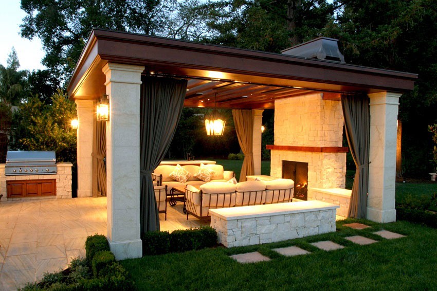 Outdoor Living Area 1